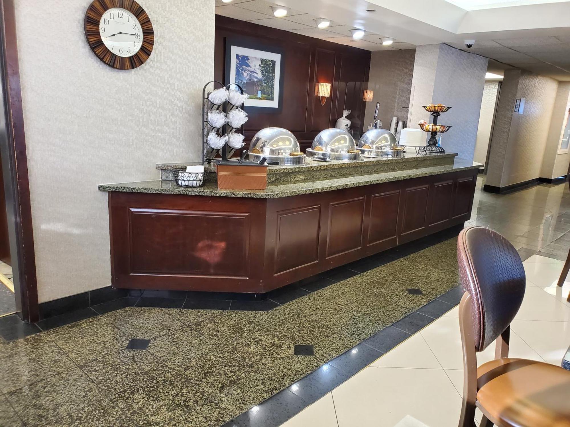Hotel Lotus Kansas City Merriam Екстериор снимка