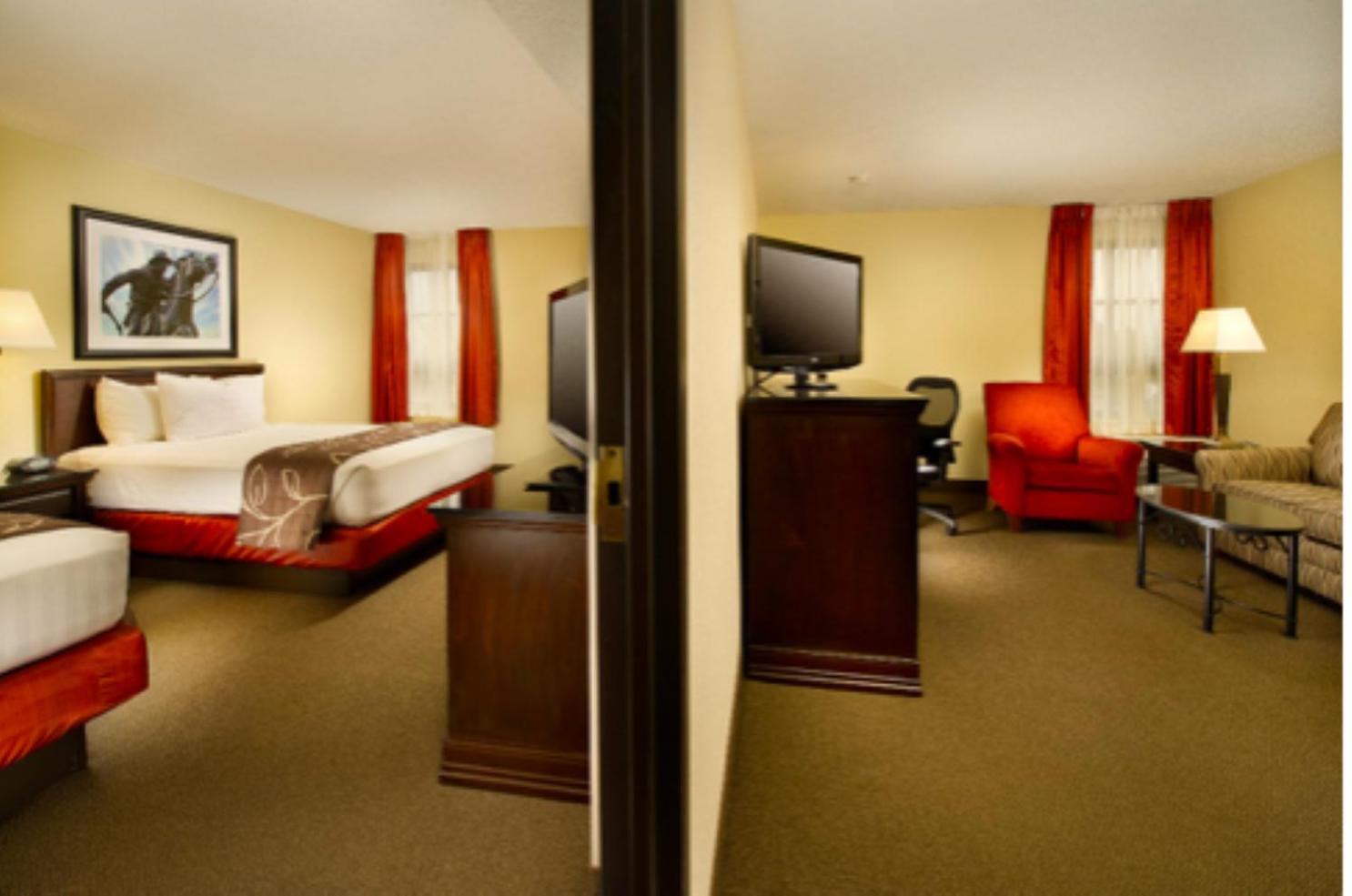 Hotel Lotus Kansas City Merriam Екстериор снимка